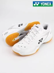 YONEX - POWER CUSHION SHB-65Z3M - WHITE MENS